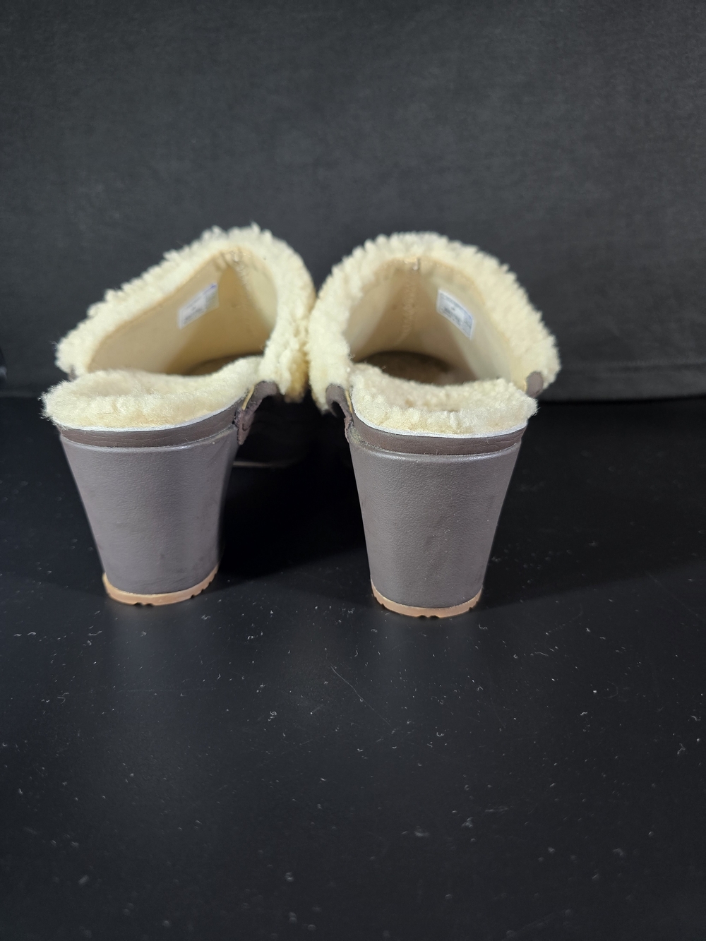 Crocs NWOB Sarah Dual Comfort Brown Suede Faux Fur Lined Heeled Clogs Women’s 9 - Picture 8 of 8